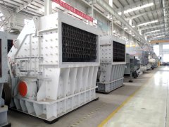 反擊式破碎機和錘式破碎機選擇哪種破碎機？